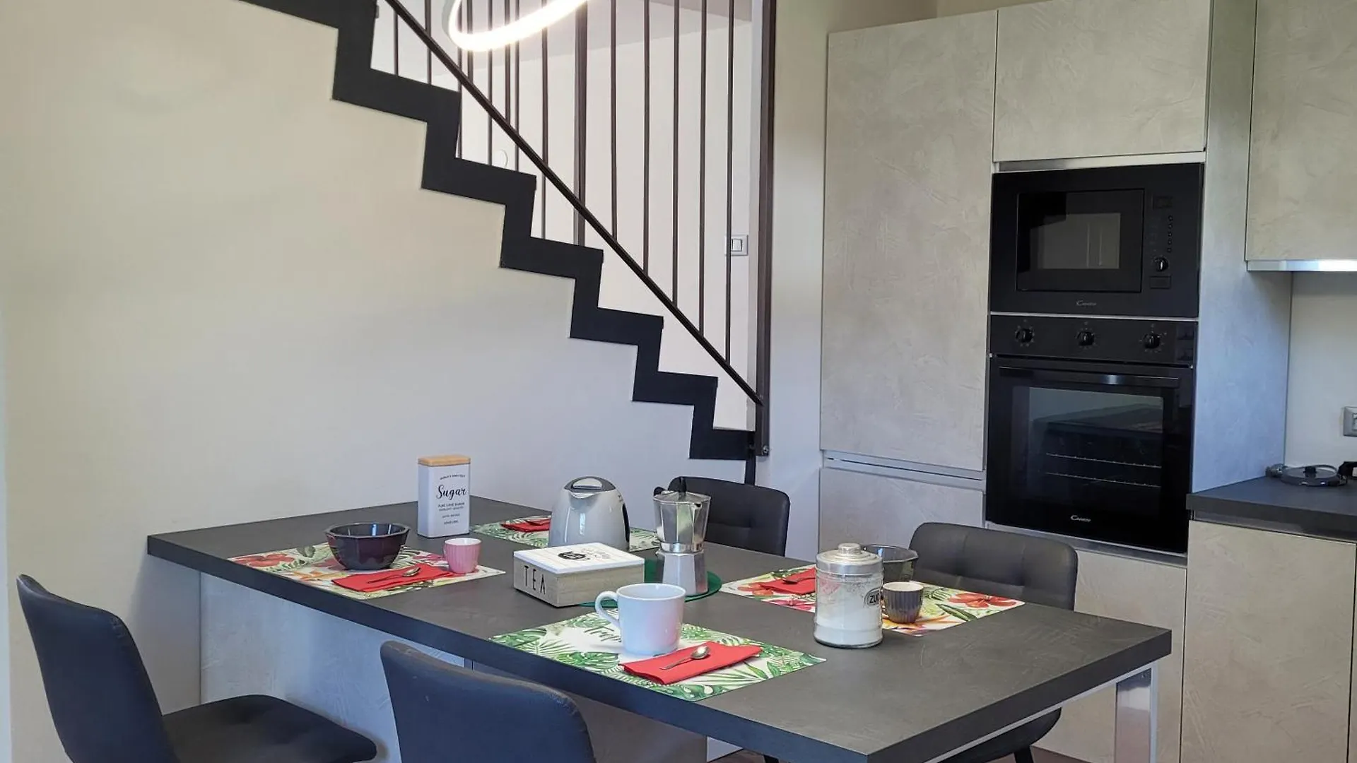 Garden Relais Mountain Lake Iseo Hospitality Solto Collina 0*,  イタリア